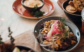 Mercure Avignon Tgv Hotel & Spa